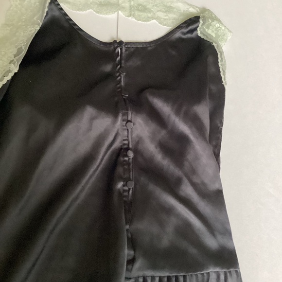 Victoria’s Secret Babydoll Romper Teddy Medium Black Satin Lace Fairy Goth Y2K - Picture 12 of 16